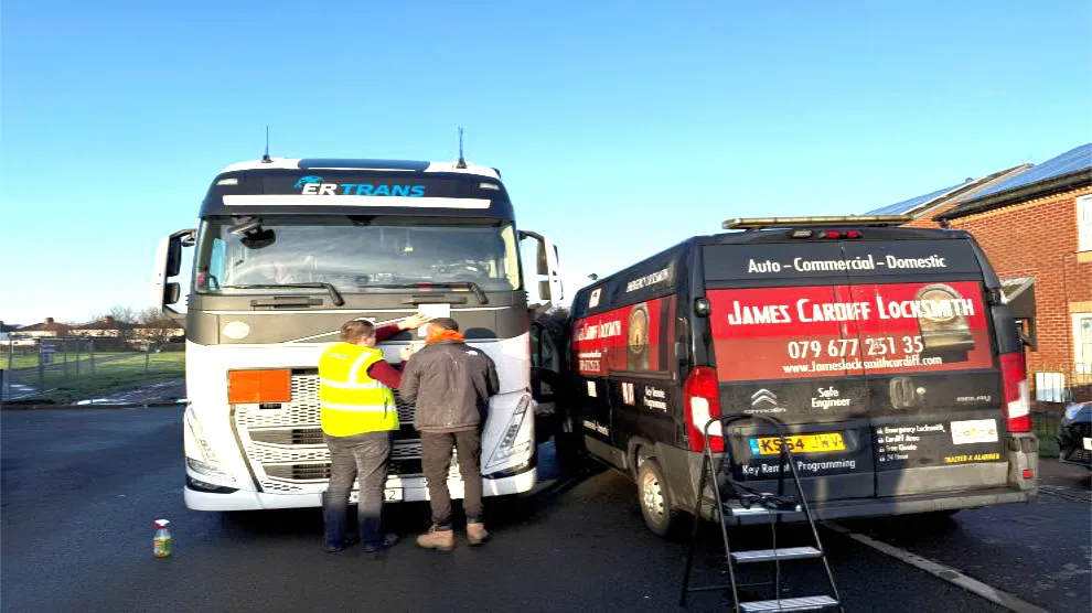 Truck Emergency Opening 